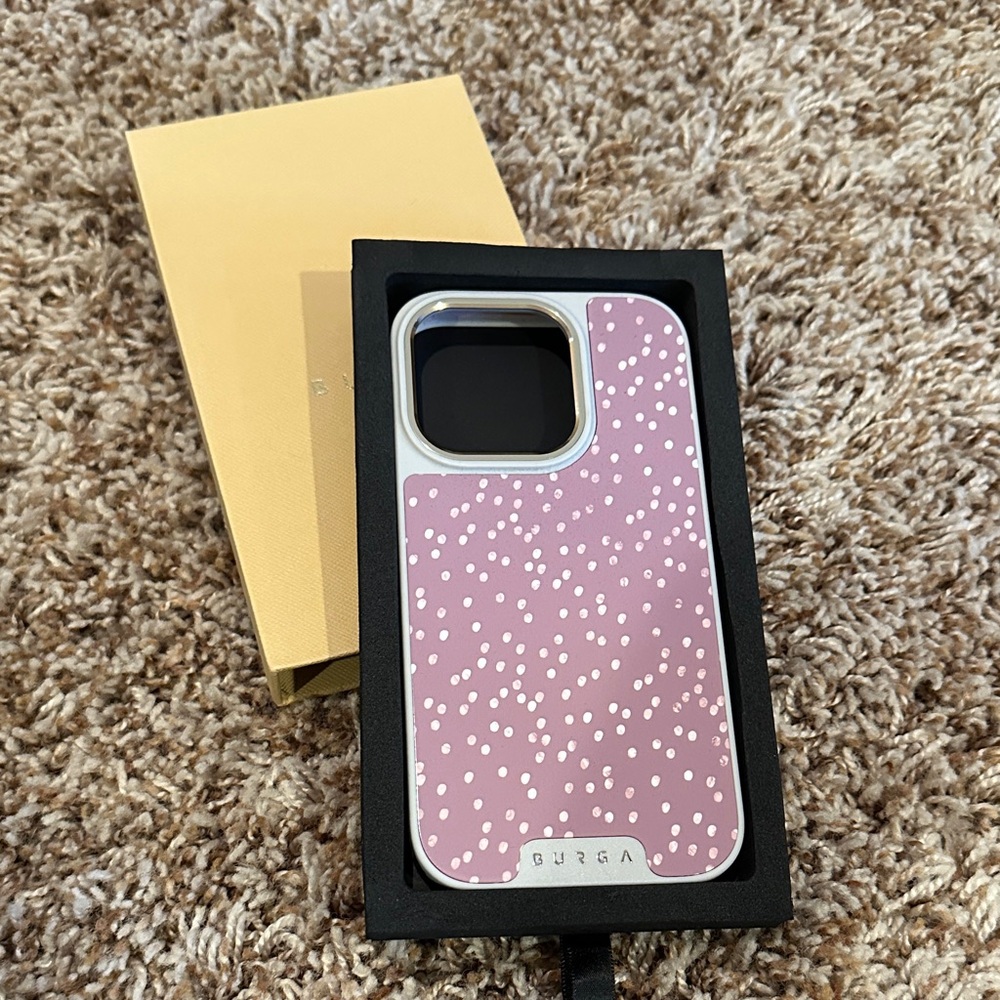 Burga Hot Cocoa - Spotted iPhone 14 Pro Case
